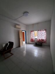 Geylang Road (D14), Shop House #459657101